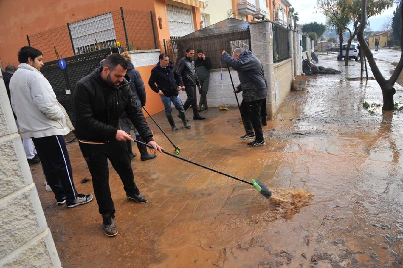 Así ha devastado una brutal tromba de agua la localidad malagueña de Campanillas