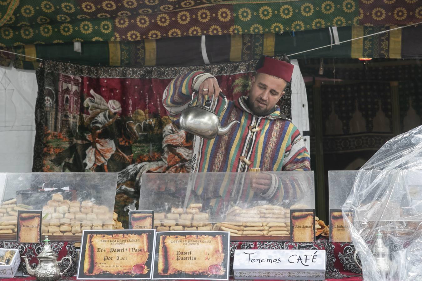 Segunda jornada del Mercado de las Tres Culturas en Córdoba, en imágenes