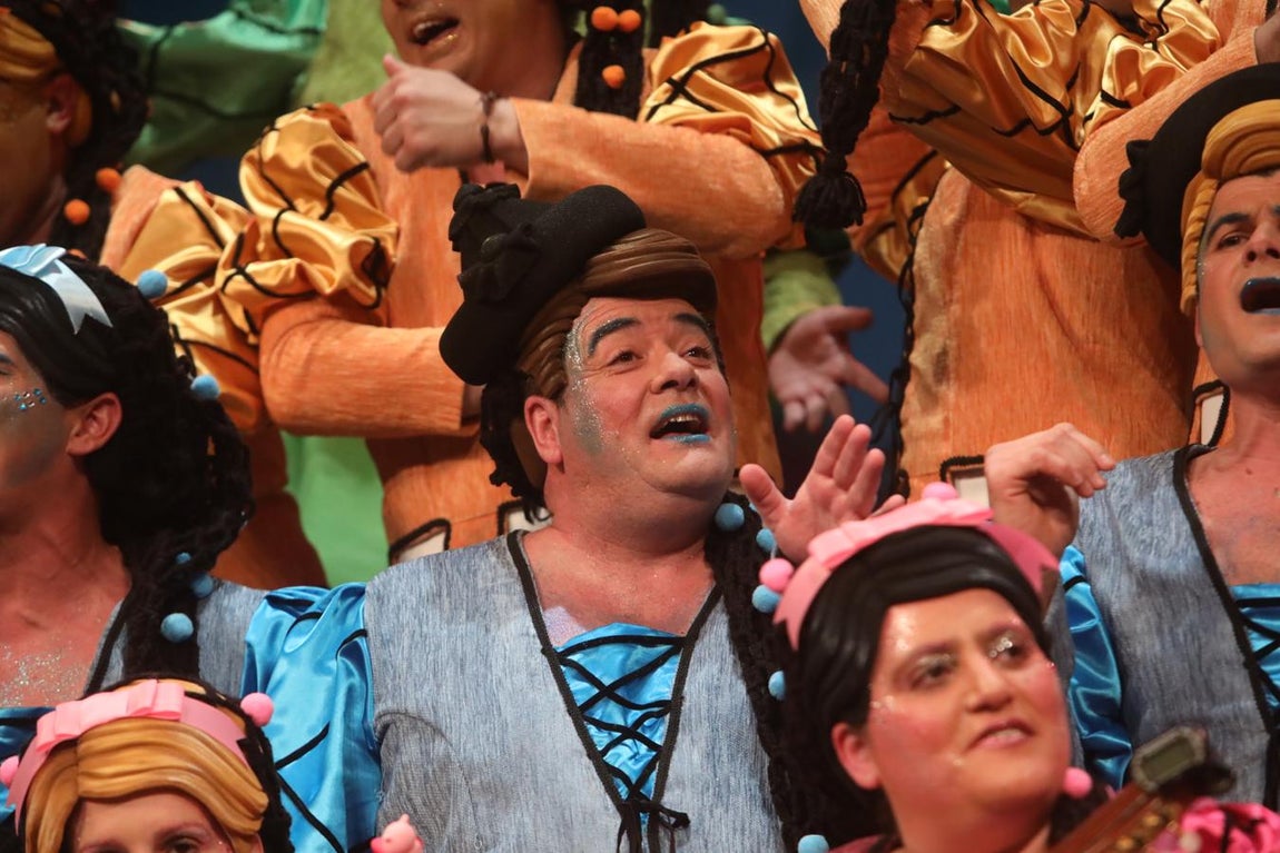 FOTOS: Coro Manos arriba en el COAC 2020