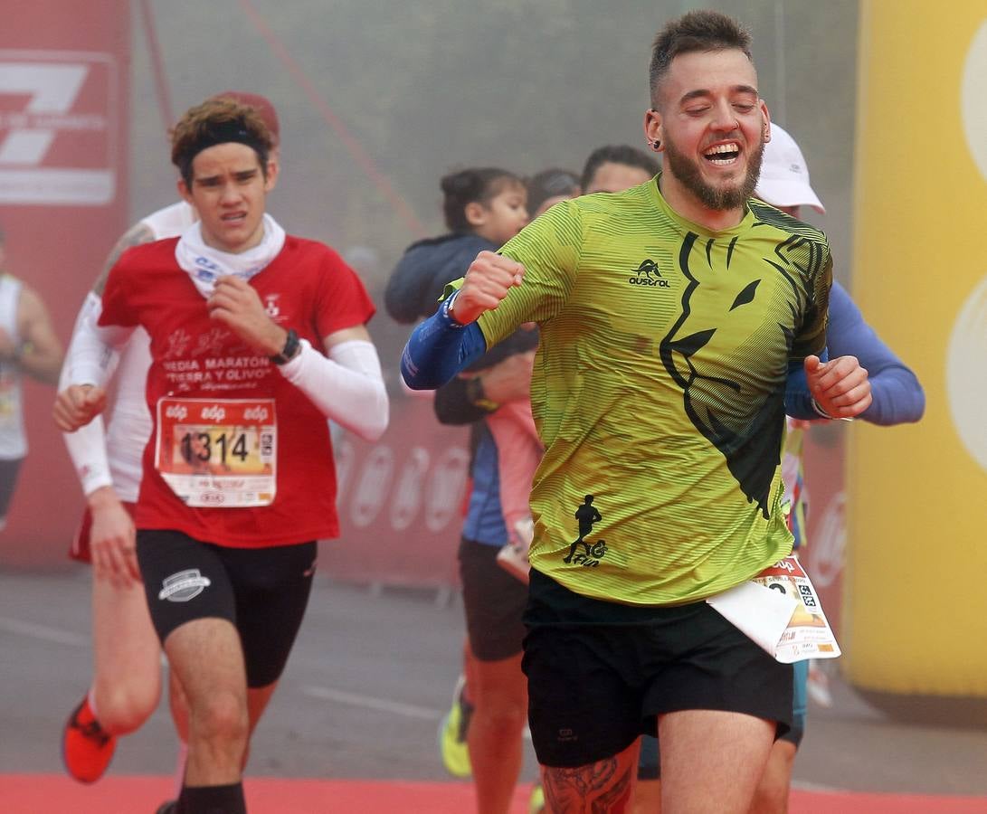 ¿Has corrido la Media Maratón de Sevilla? ¡Búscate aquí! (VII)