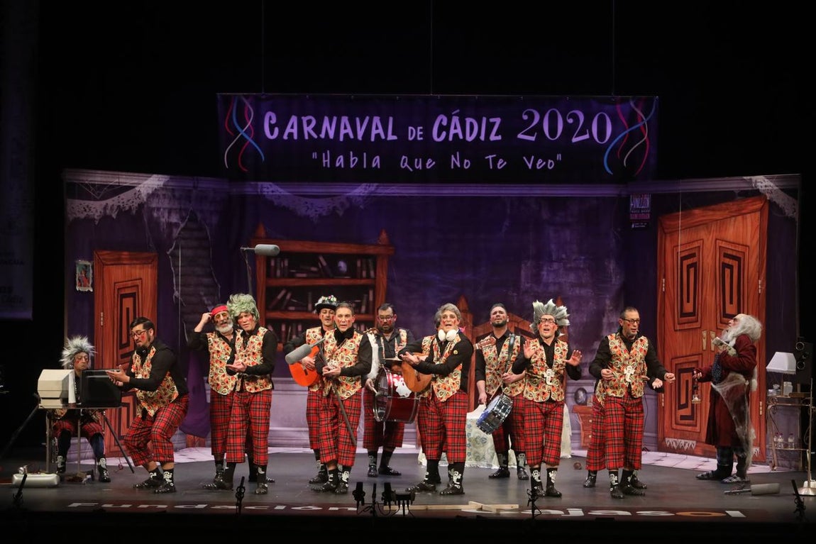 FOTOS: Chirigota &#039;Habla, que no te veo&#039; en el COAC 2020