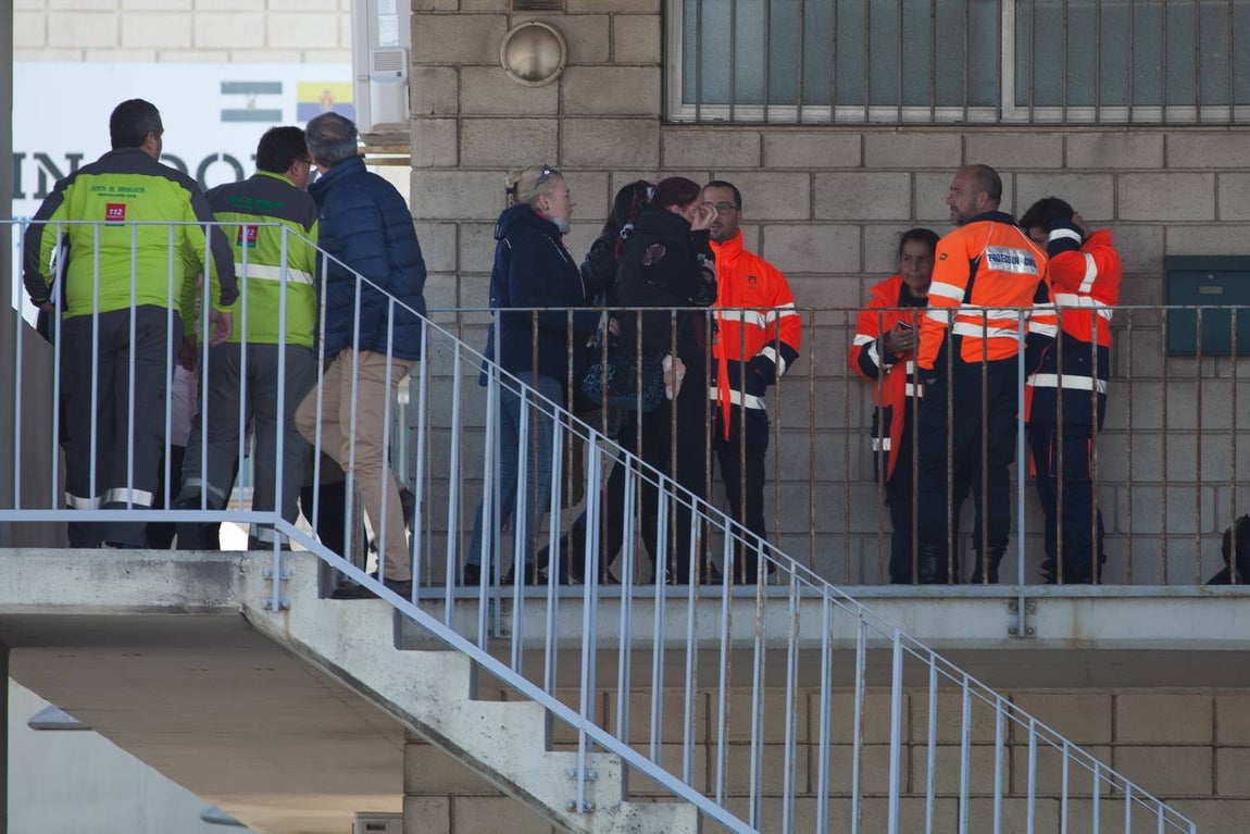 Instalan un sonar y un robot submarino en el «Clara Campoamor» para buscar el «Rúa Mar»