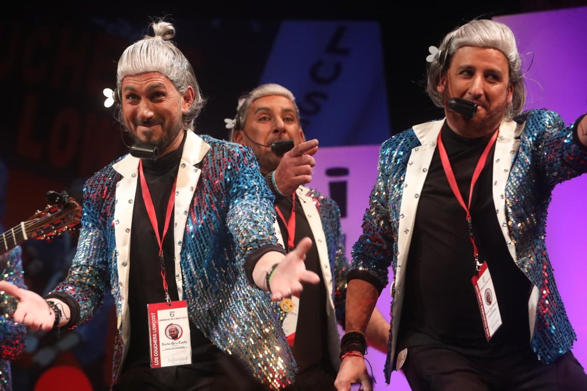 FOTOS: Chirigota de Bizcocho &#039;Los couchers lowcost&#039; en el COAC 20202