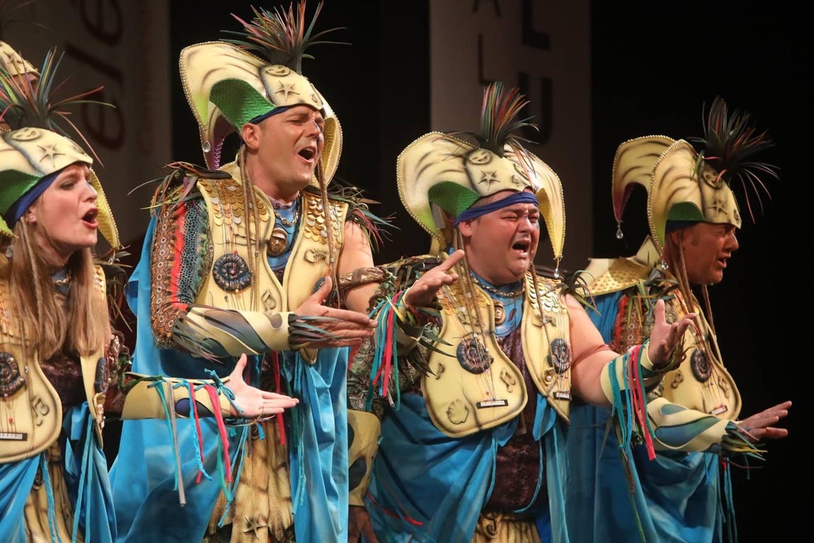 FOTOS: Comparsa La tribu de Cádiz en el COAC 2020