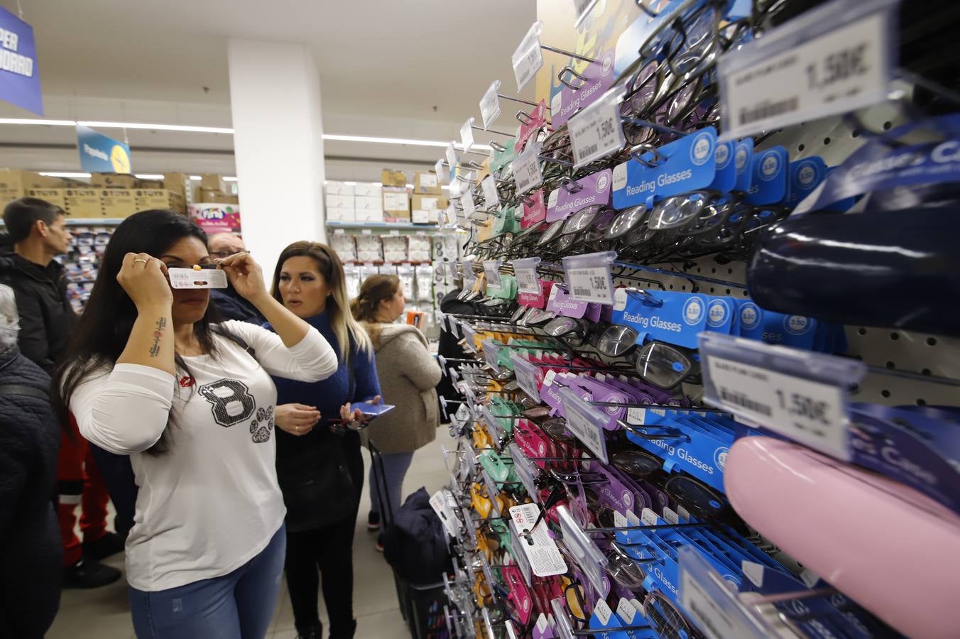 La apertura de Dealz en Córdoba, en imágenes