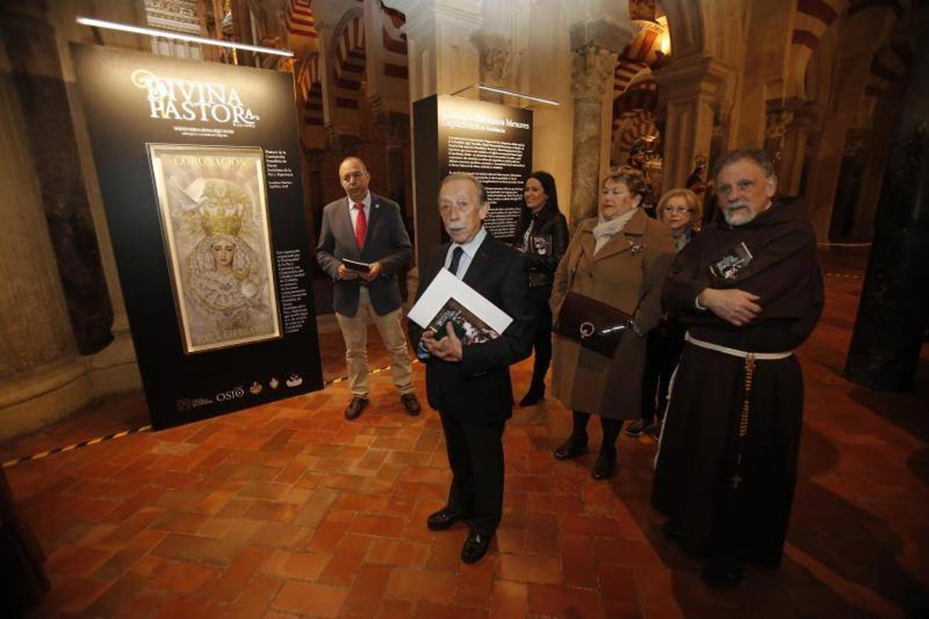 La exposición de la Paz de Córdoba sobre la Divina Pastora, en imágenes