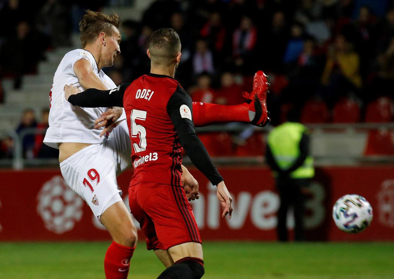 La eliminación del Sevilla de la Copa ante el Mirandés, en imágenes