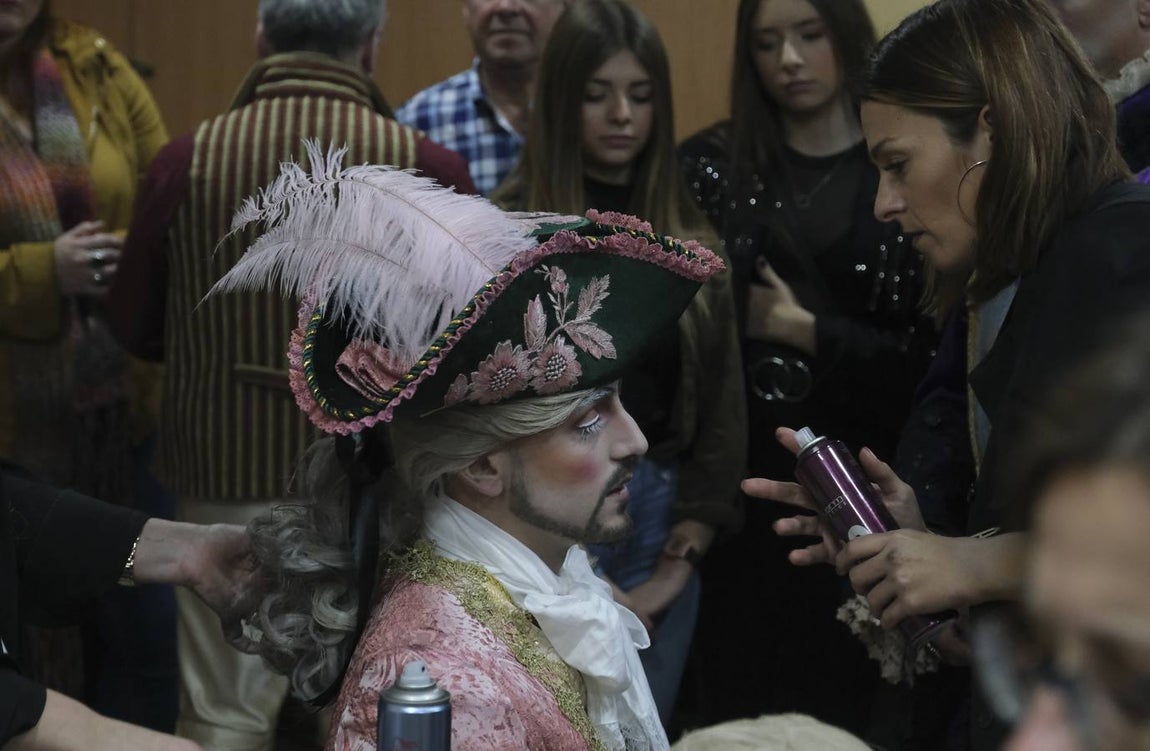 FOTOS: Así se prepara la &#039;Chusma selecta&#039; de Martínez Ares antes del Falla. COAC 2020