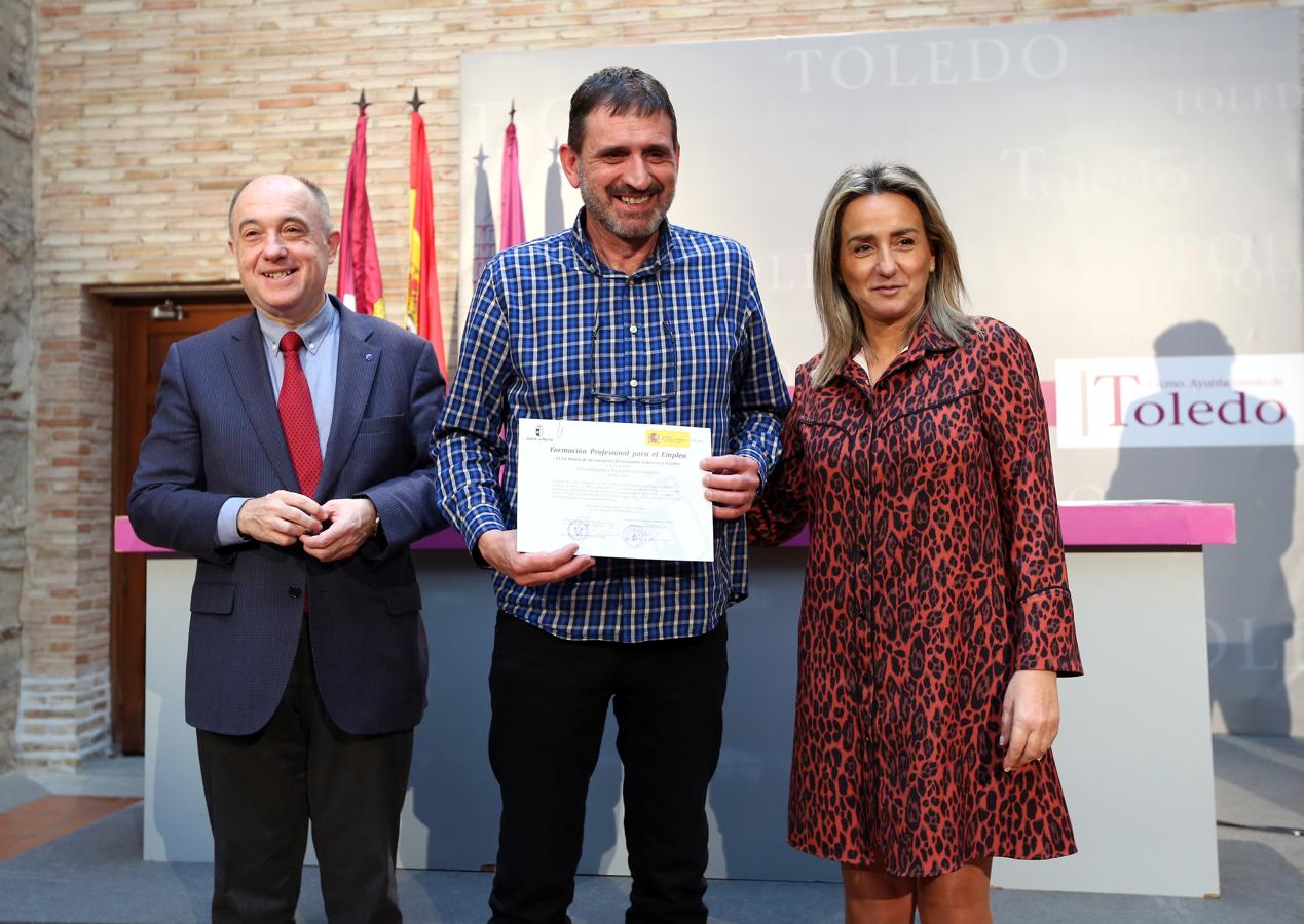 Milagros Tolón clausura los talleres municipales de empleo de Toledo