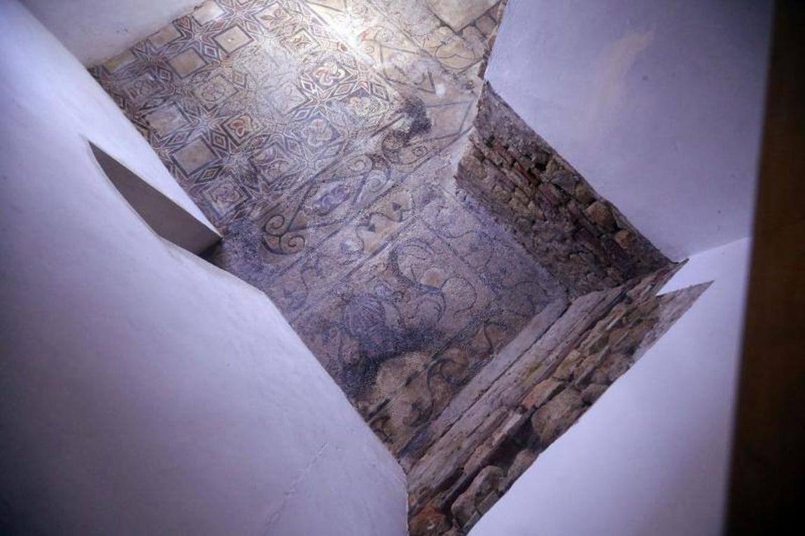 Los restos bajo la Mezquita-Catedral de Córdoba, en imágenes