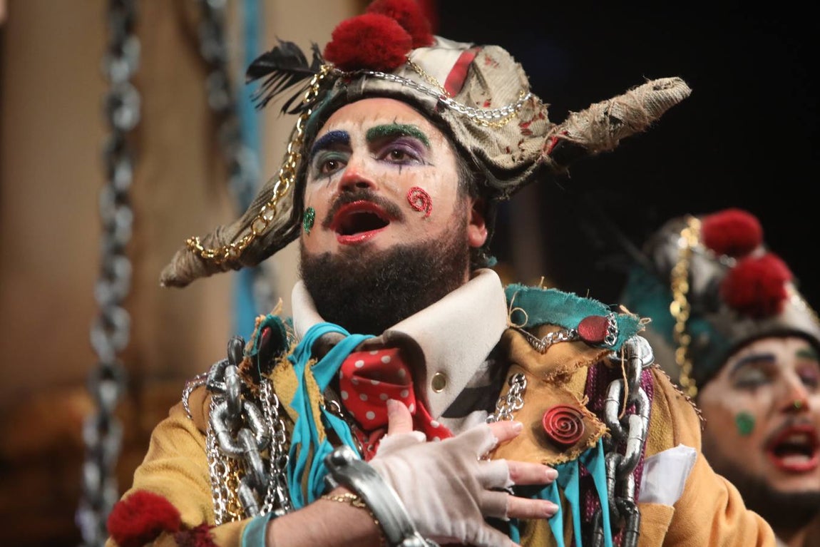 FOTOS: Comparsa Los Encaidenaos en el COAC 2020