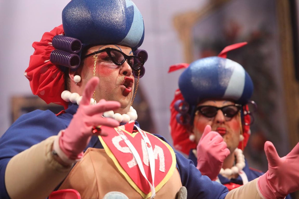 FOTOS: Chirigota &#039;Las supermamás&#039; en el COAC 2020