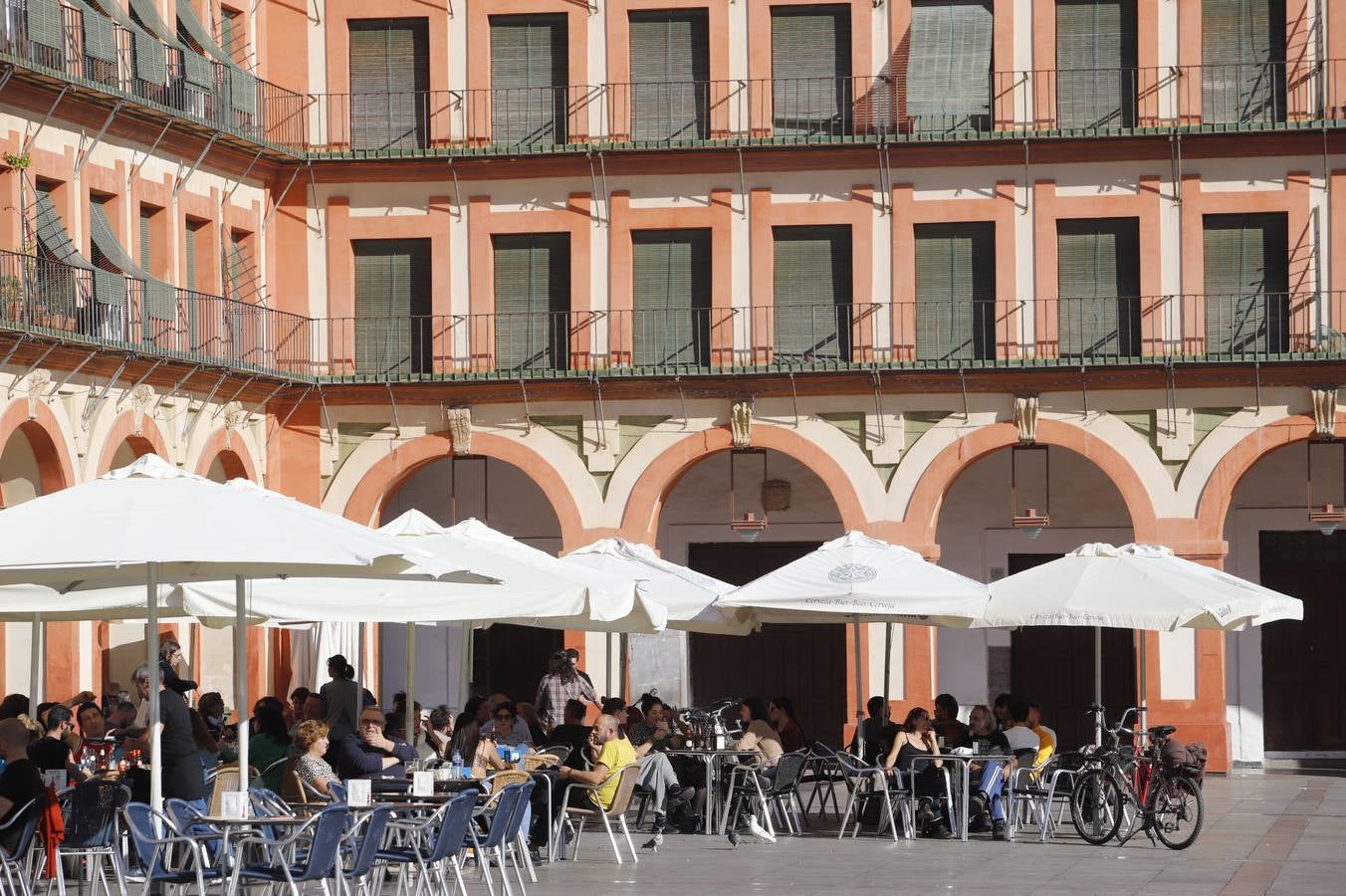 En imágenes, el calor primaveral en Córdoba en pleno febrero