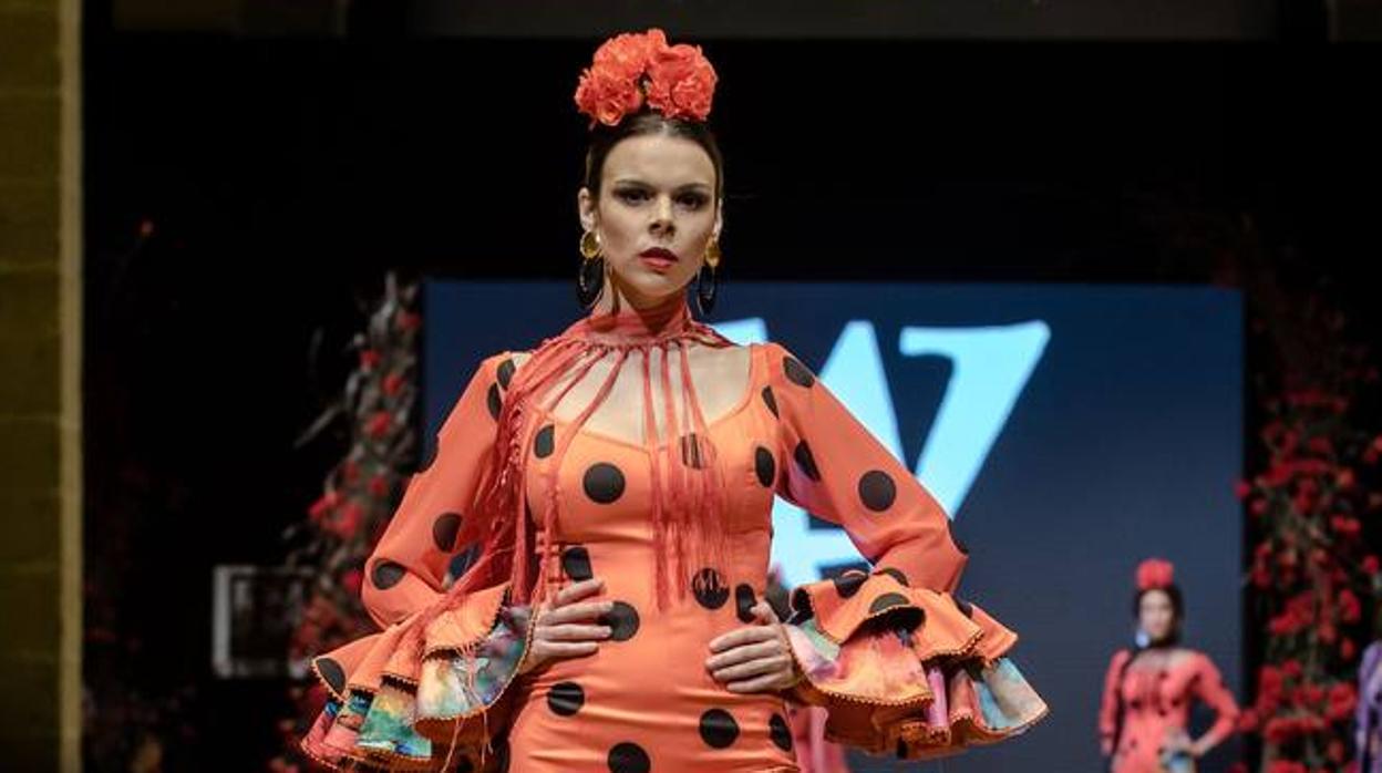 FOTOS: Desfile de Ángeles Verano en la Pasarela Flamenca de Jerez