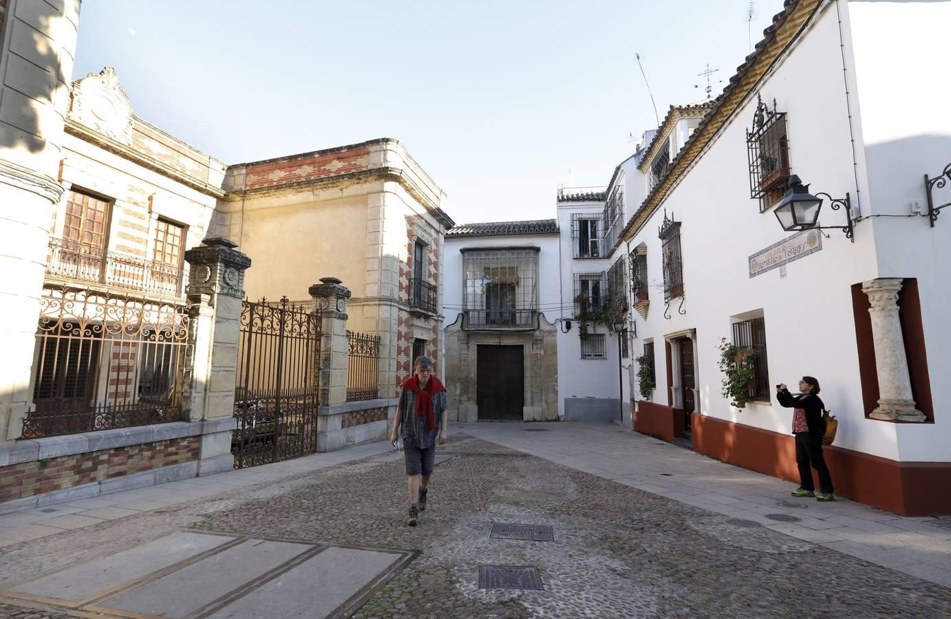 La calle Romero de Torres en Córdoba, en imágenes