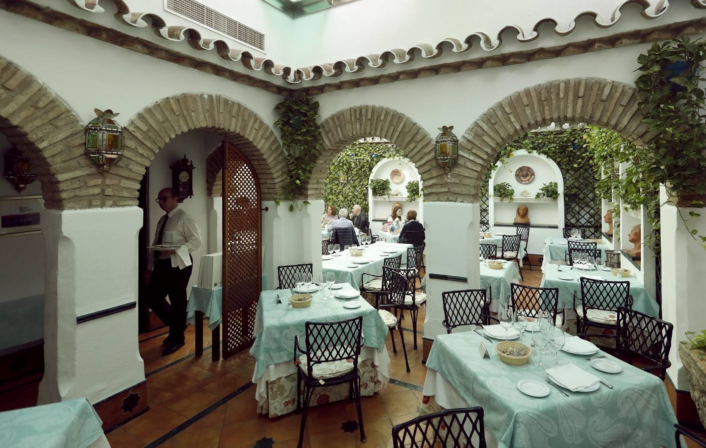 El Churrasco, templo de la cocina tradicional de Córdoba, en imágenes