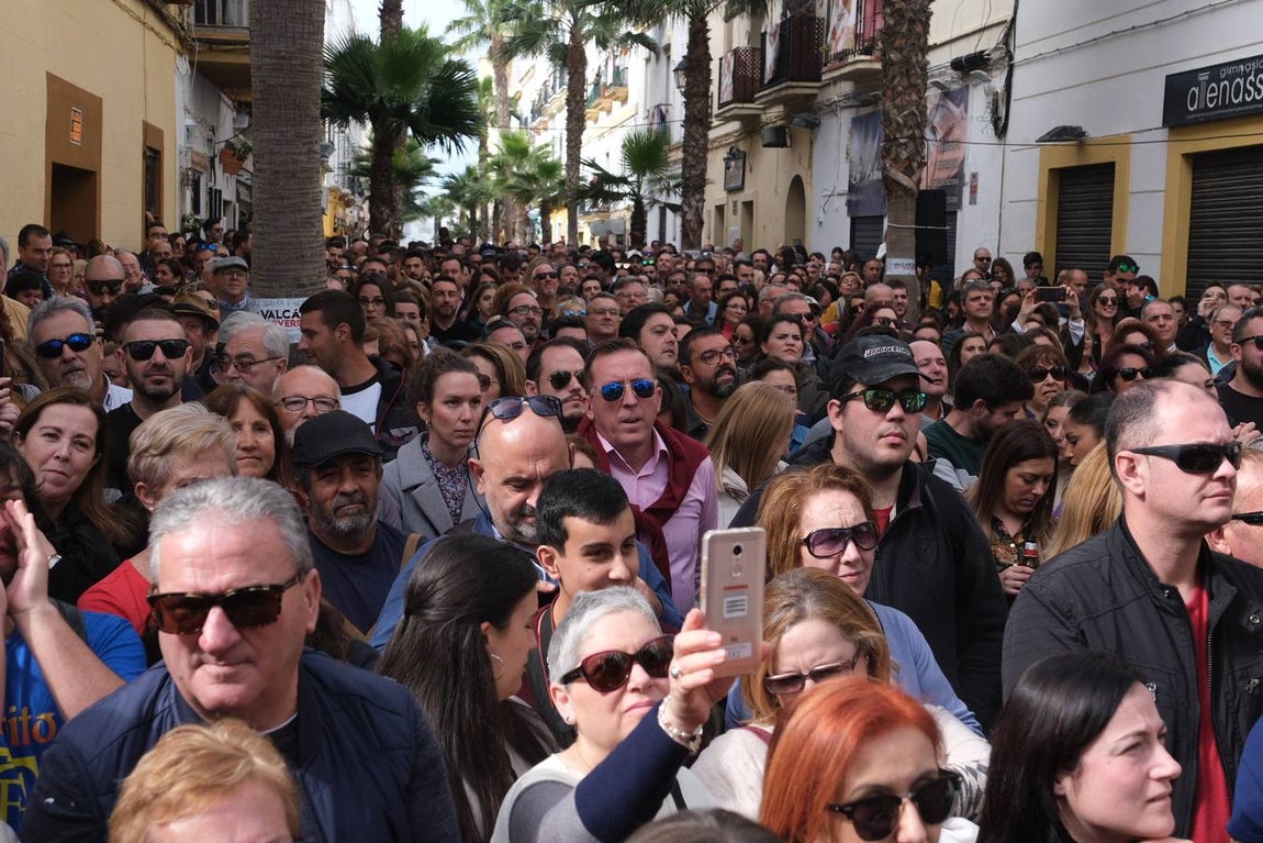 Gran ambiente en La Viña ante la celebración de la Erizada