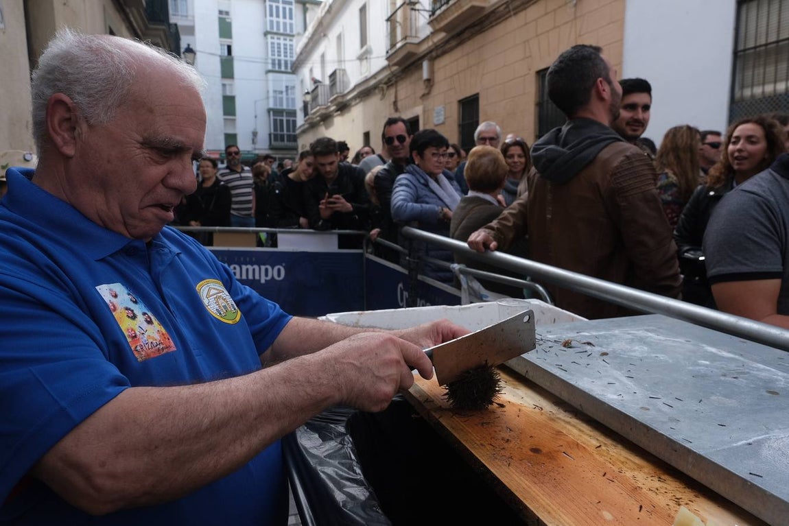 Gran ambiente en La Viña ante la celebración de la Erizada