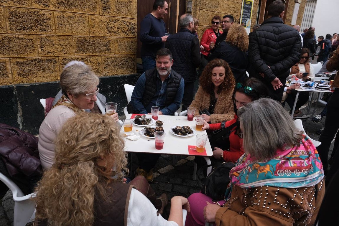 Gran ambiente en La Viña ante la celebración de la Erizada