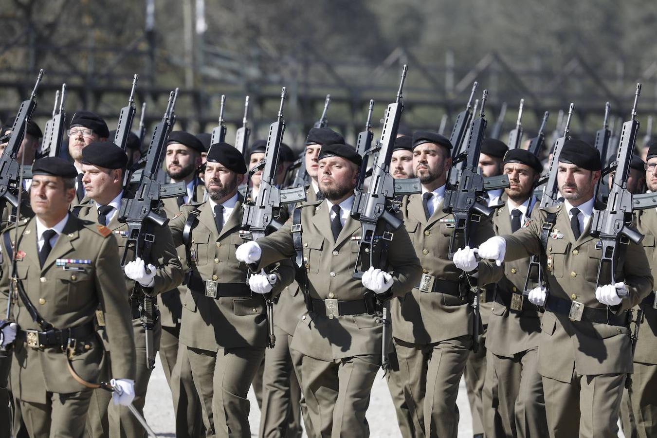 La toma de posesión del nuevo jefe de la Brigada de Córdoba, en imágenes