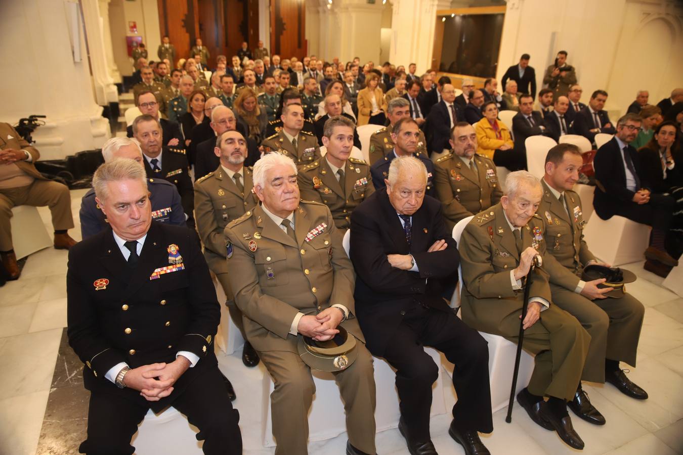 El día de la Subdelegación de Defensa en Córdoba, en imágenes