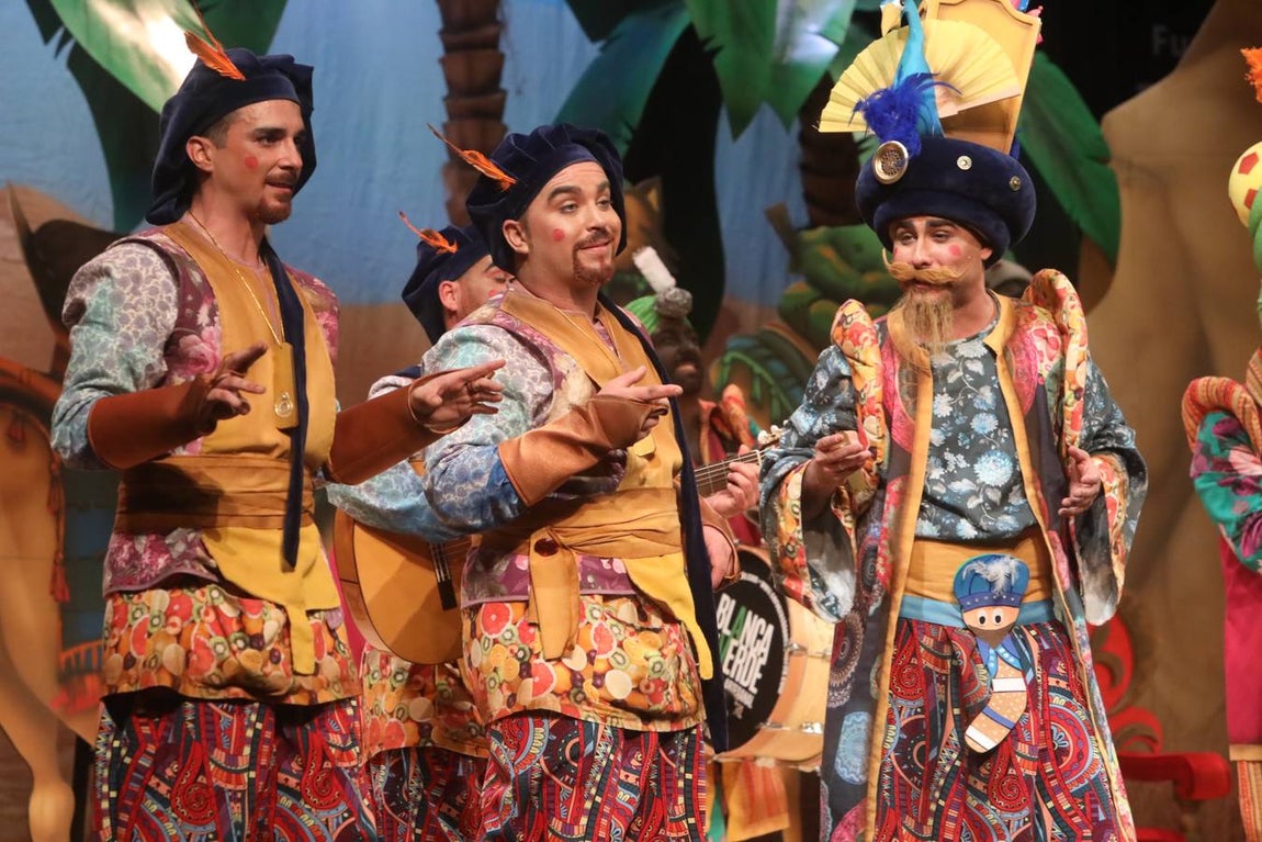 FOTOS: Chirigota de Los Molina &#039;Pídeme lo que tú quieras&#039; en el COAC 2020