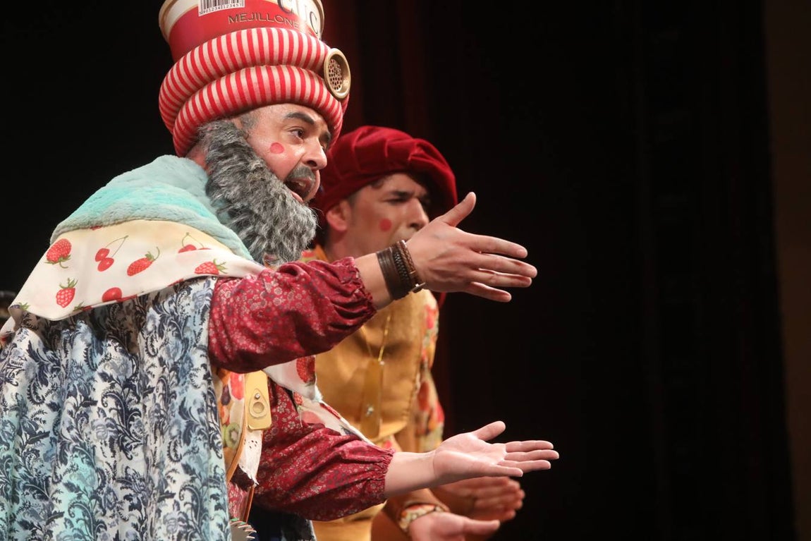 FOTOS: Chirigota de Los Molina &#039;Pídeme lo que tú quieras&#039; en el COAC 2020