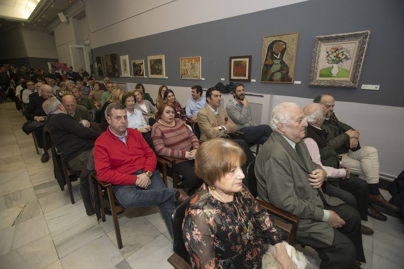 La presentación del libro de Manolete de Carlos Abella en Córdoba, en imágenes