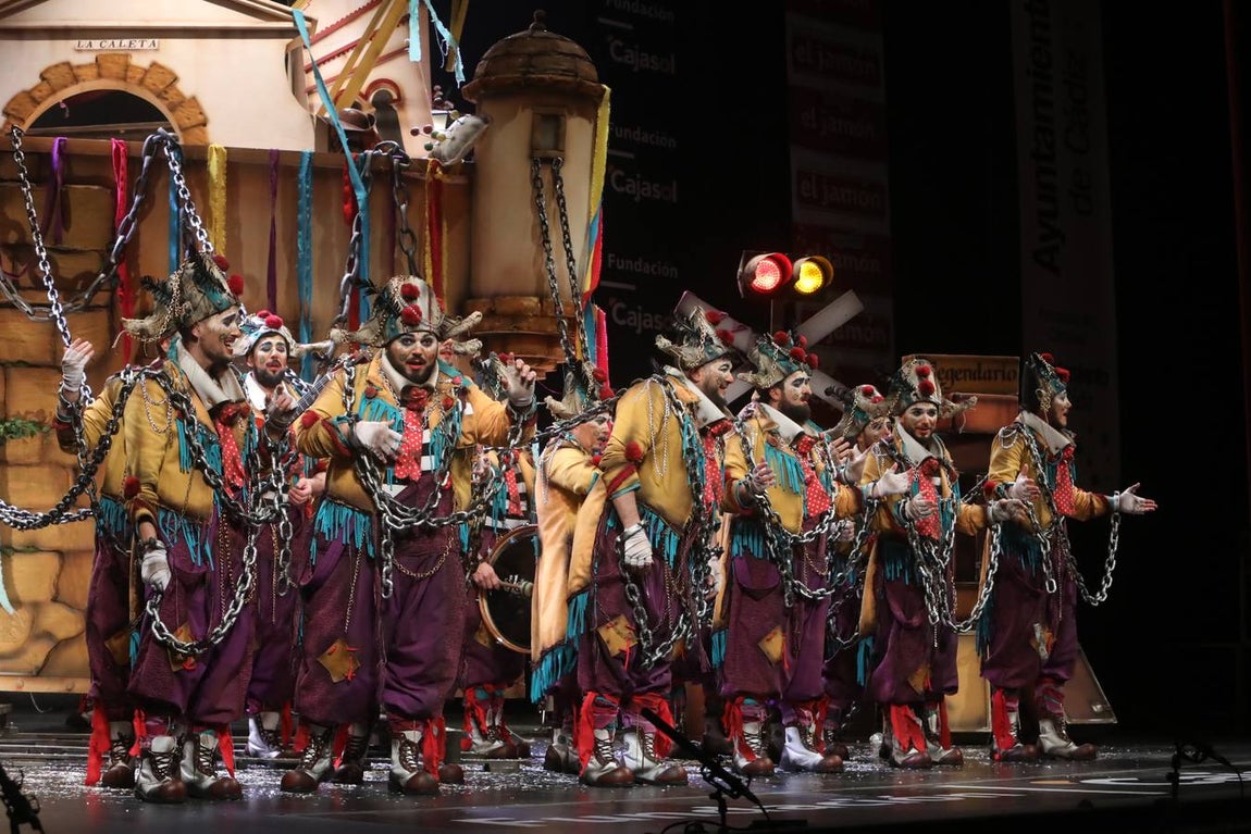 FOTOS: Comparsa Los Encaidenaos en el COAC 2020