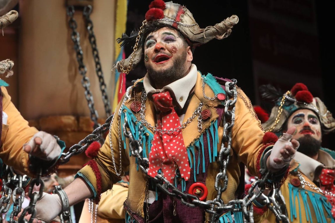 FOTOS: Comparsa Los Encaidenaos en el COAC 2020