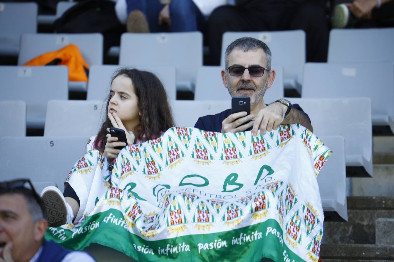 El ambiente en el Córdoba CF-Sevilla Atlético, en imágenes