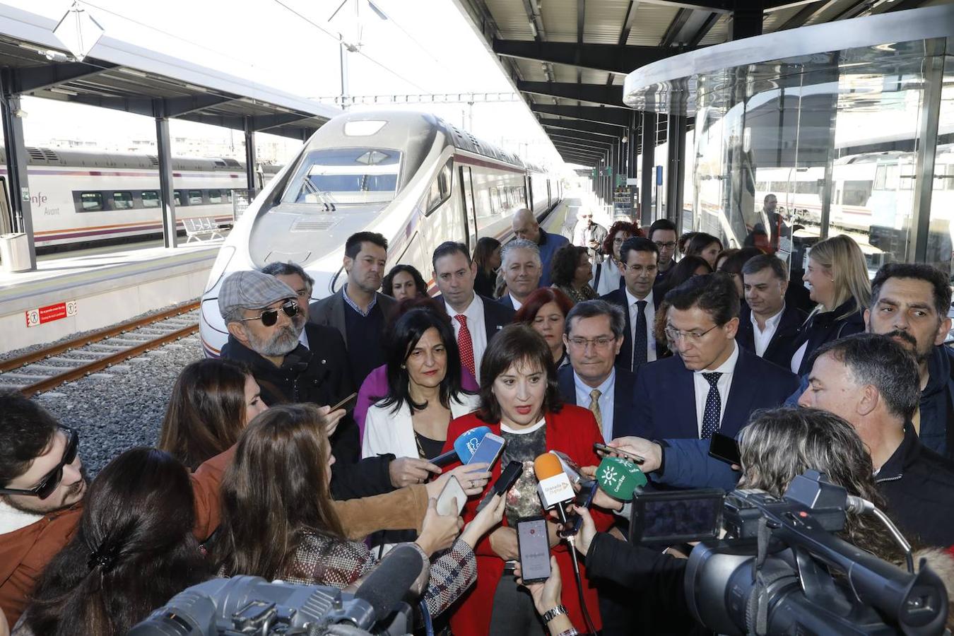 La inauguración del Avant entre Córdoba y Granada, en imágenes