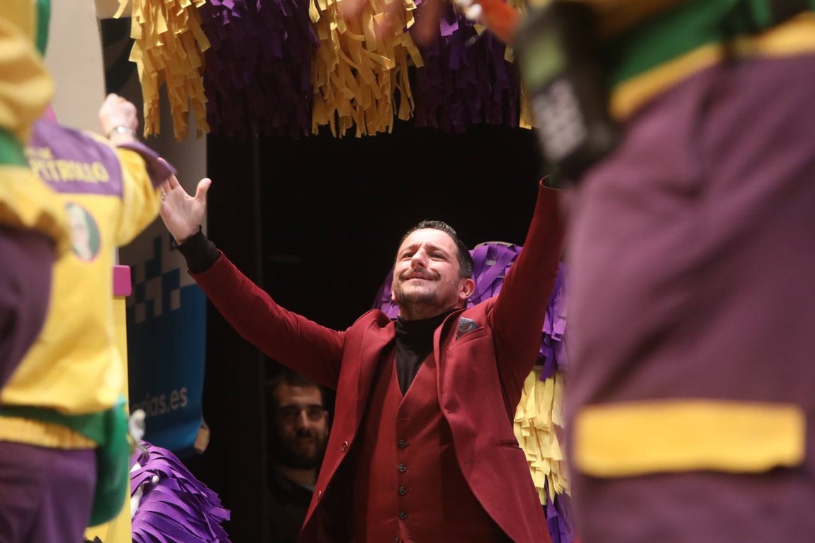 FOTOS: Chirigota Los Niños de la Petróleo en el COAC 2020