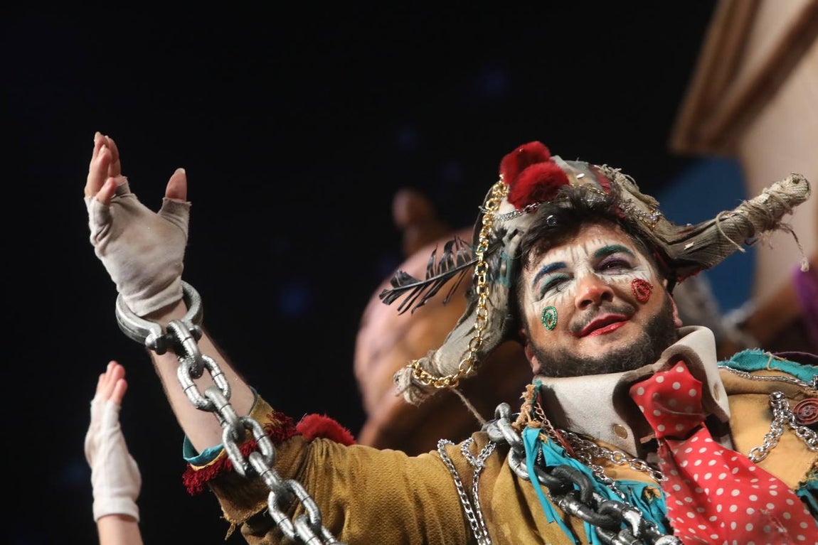 FOTOS: Comparsa Los Encaidenaos en el COAC 2020