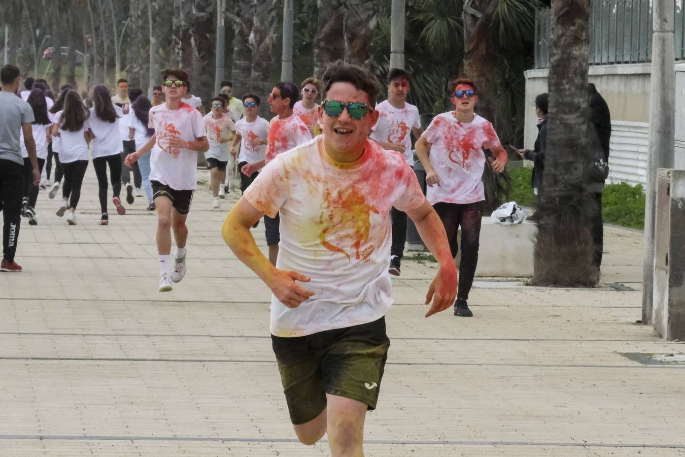 FOTOS: Carrera de colores &#039;Holy run&#039; en Cádiz