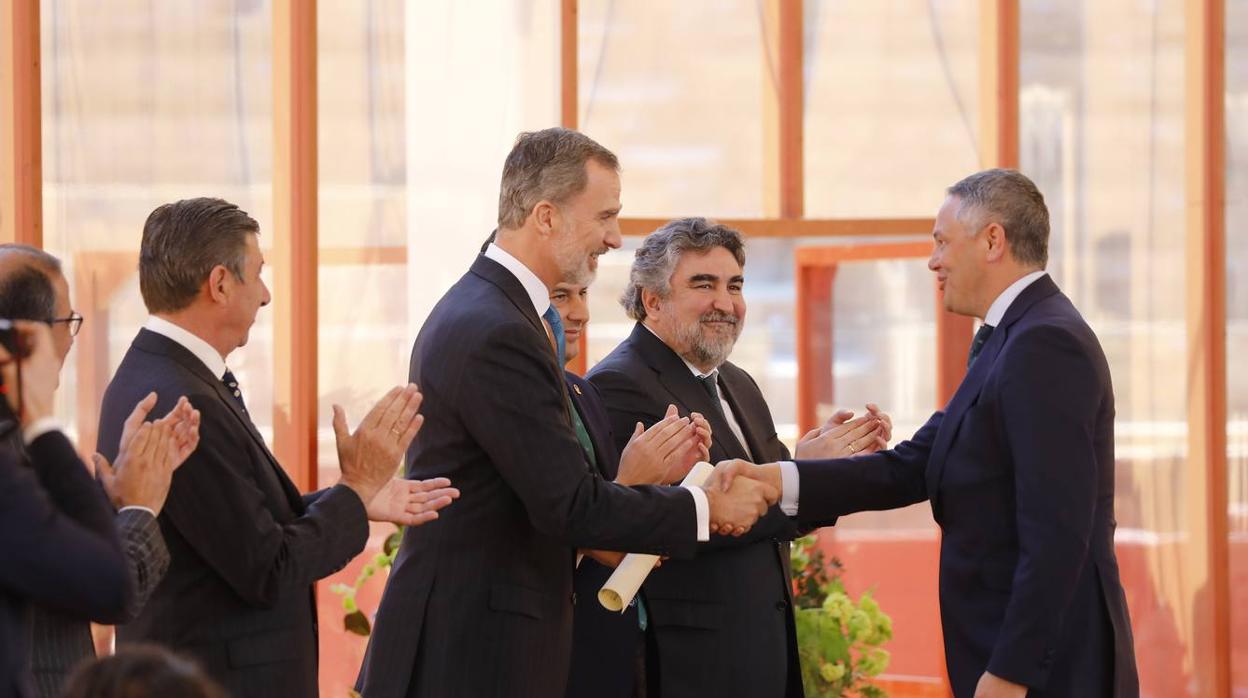 El Rey entrega los Premios Taurinos y Universitarios de la Real Maestranza de Caballería (II)