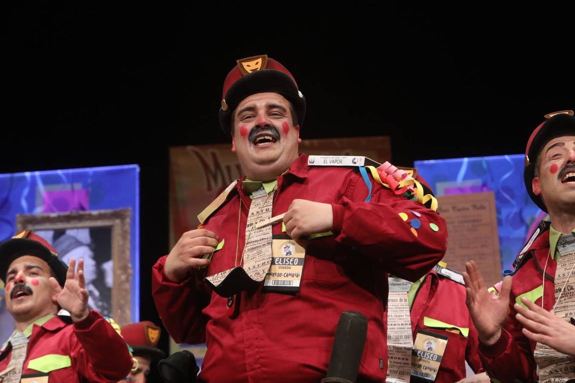 FOTOS: Chirigota Noche en el museo en el COAC 2020