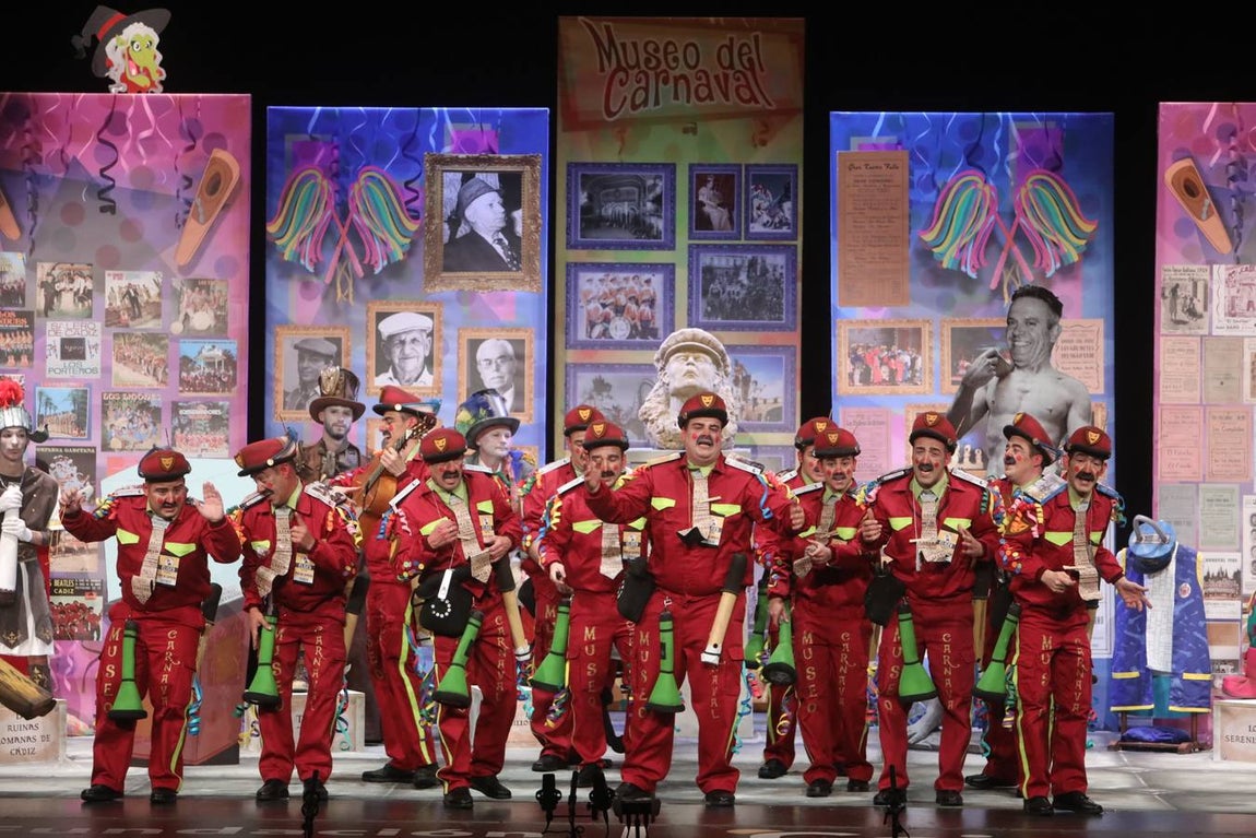 FOTOS: Chirigota Noche en el museo en el COAC 2020