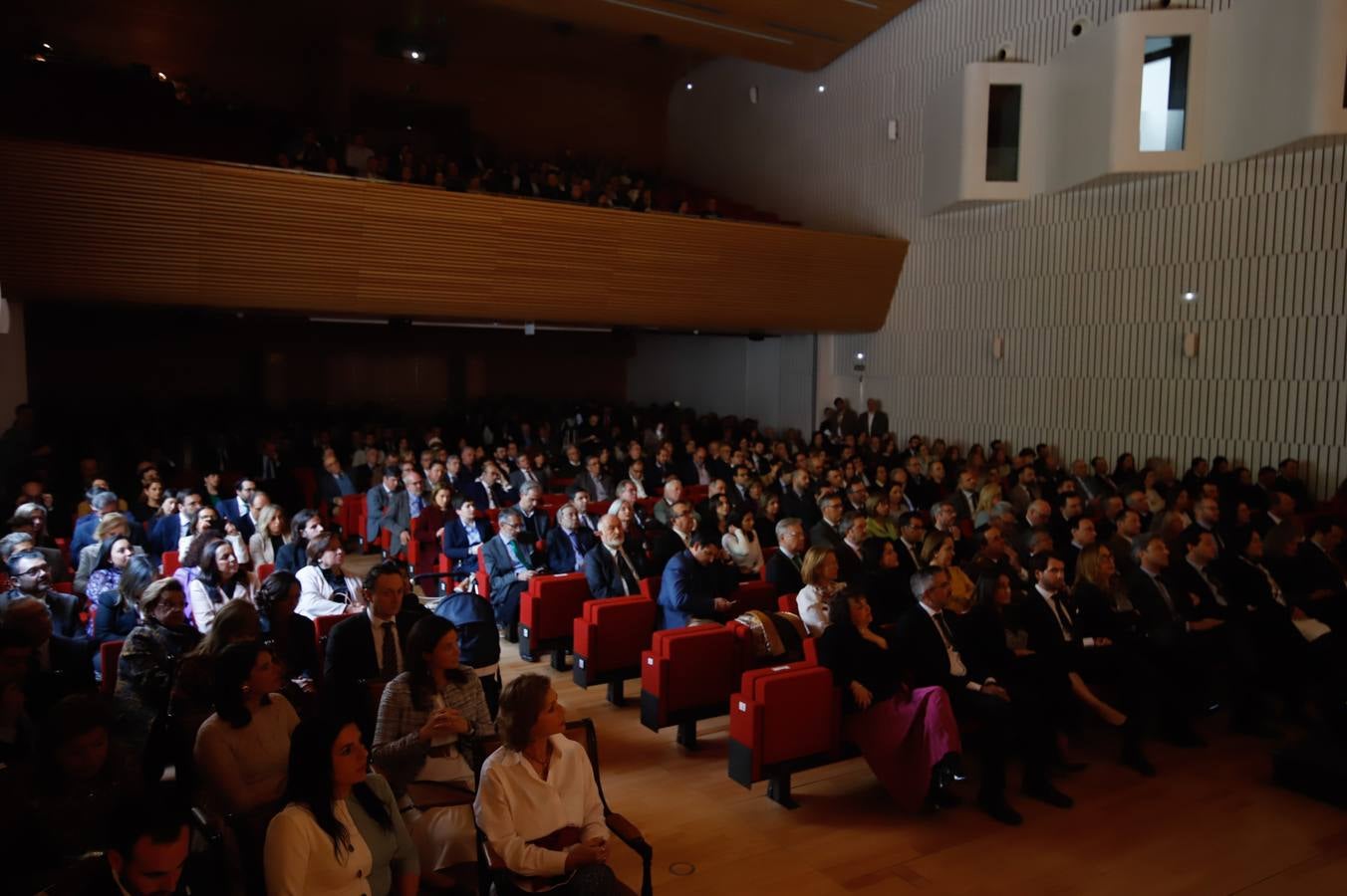 El acto de entrega de banderas de Andalucía en Córdoba, en imágenes