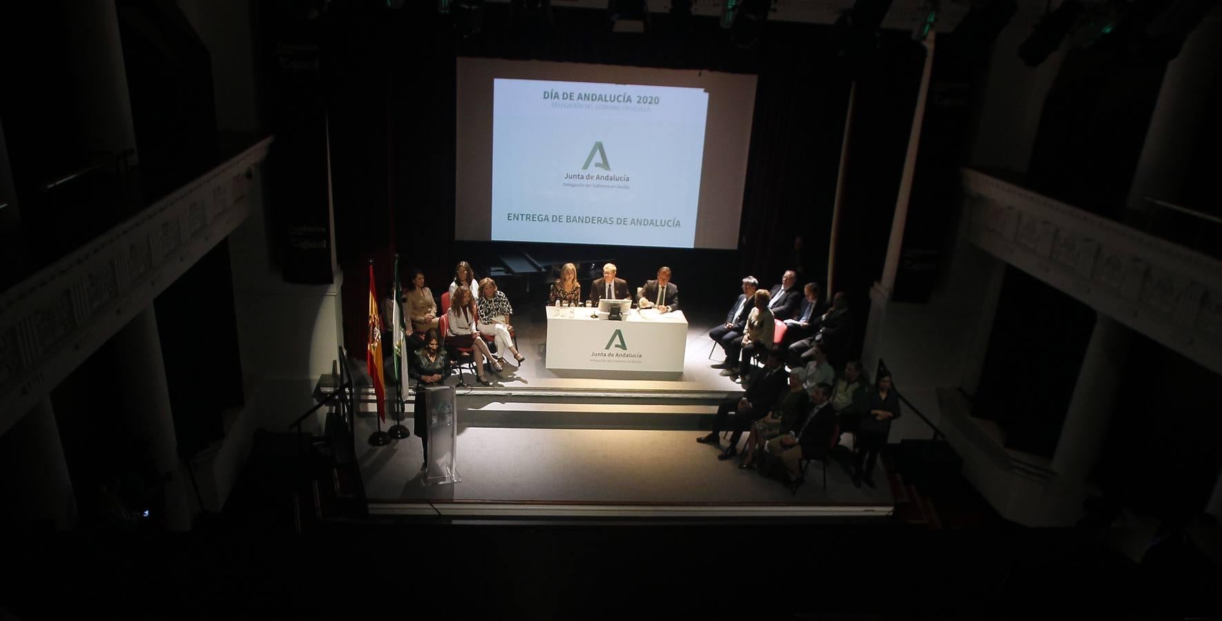 Entrega de «Banderas de Andalucía» de la provincia de Sevilla