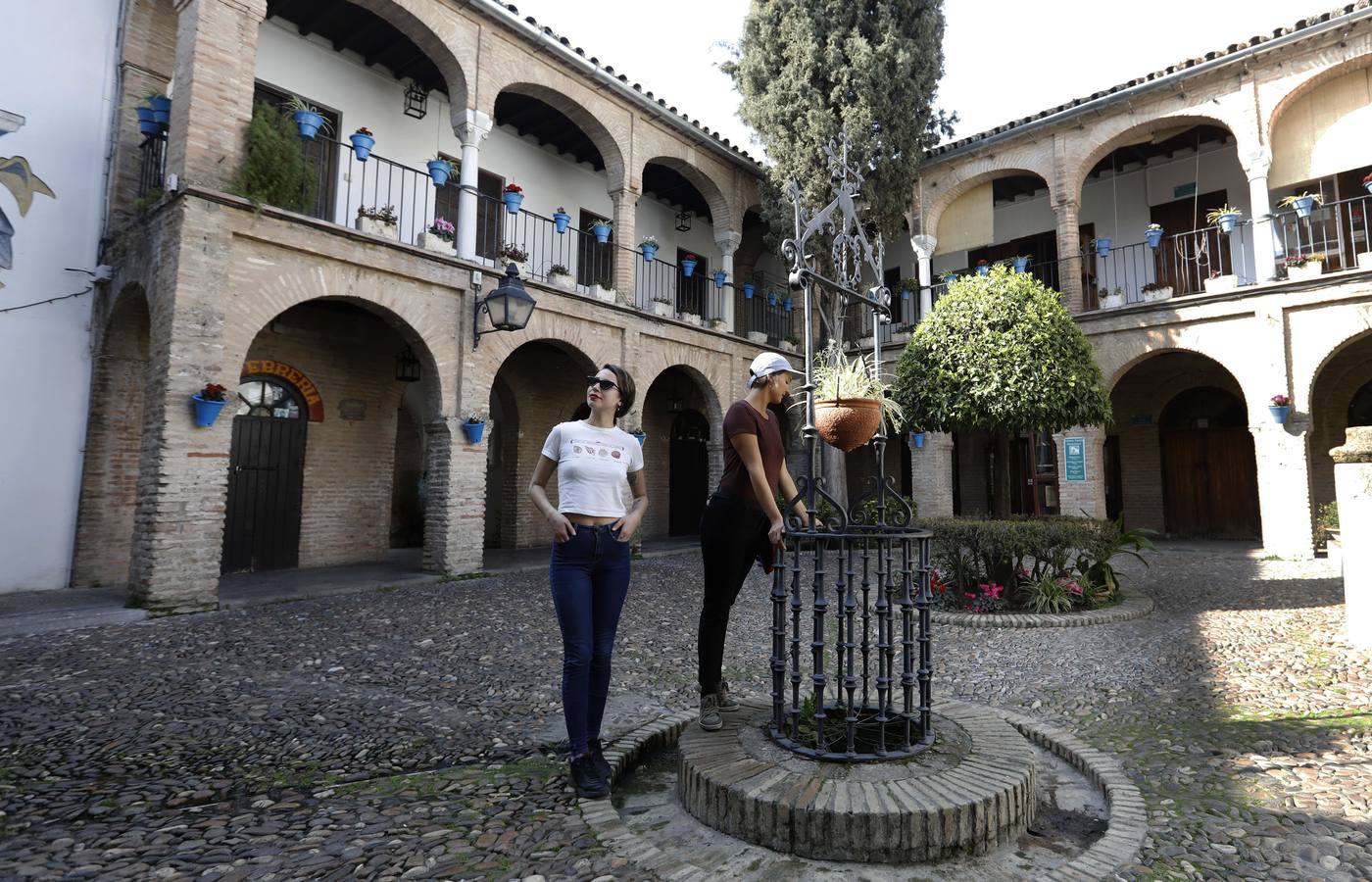 Callejero sentimental de Córdoba. La calle Judíos, en imágenes