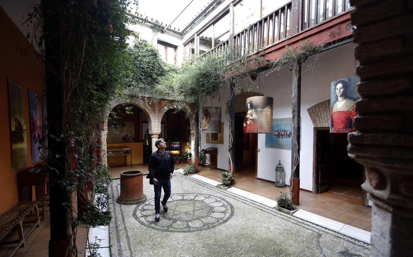 Callejero sentimental de Córdoba. La calle Judíos, en imágenes