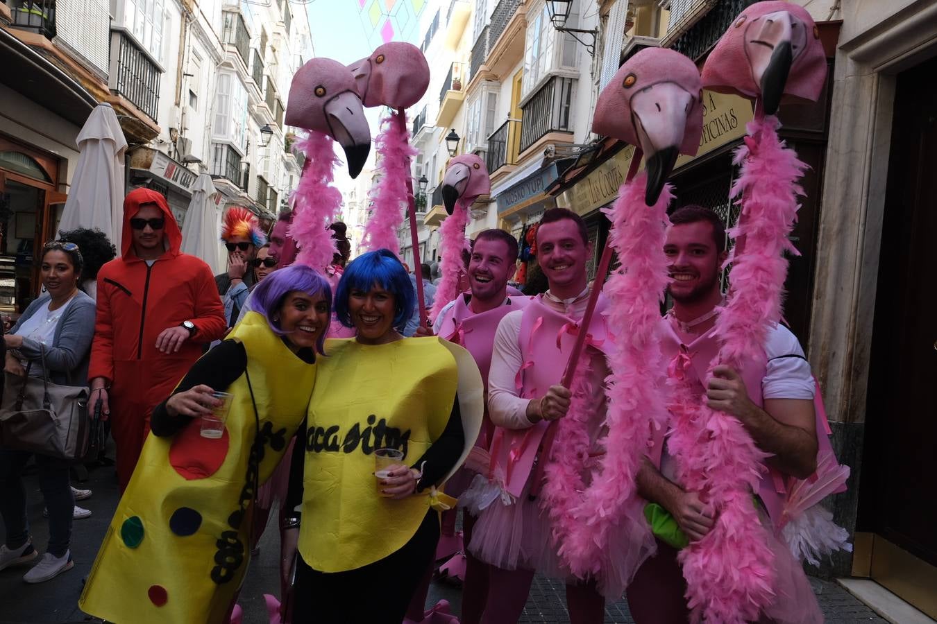 FOTOS: Gran ambiente en la Batalla de coplas del Carnaval de Cádiz 2020