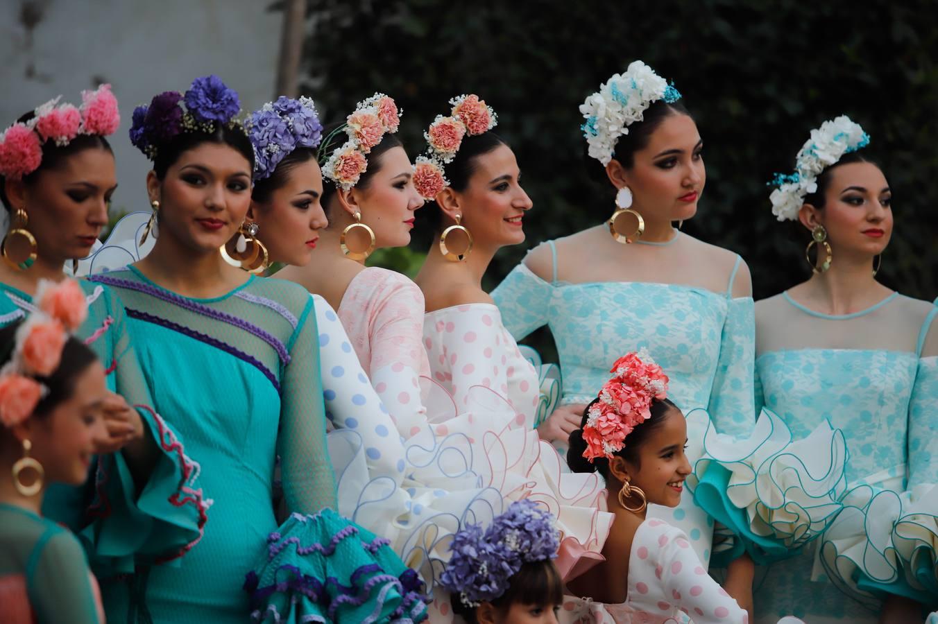 El desfile flamenco de Sara de Benítez en el Círculo de la Amistad, en imágenes