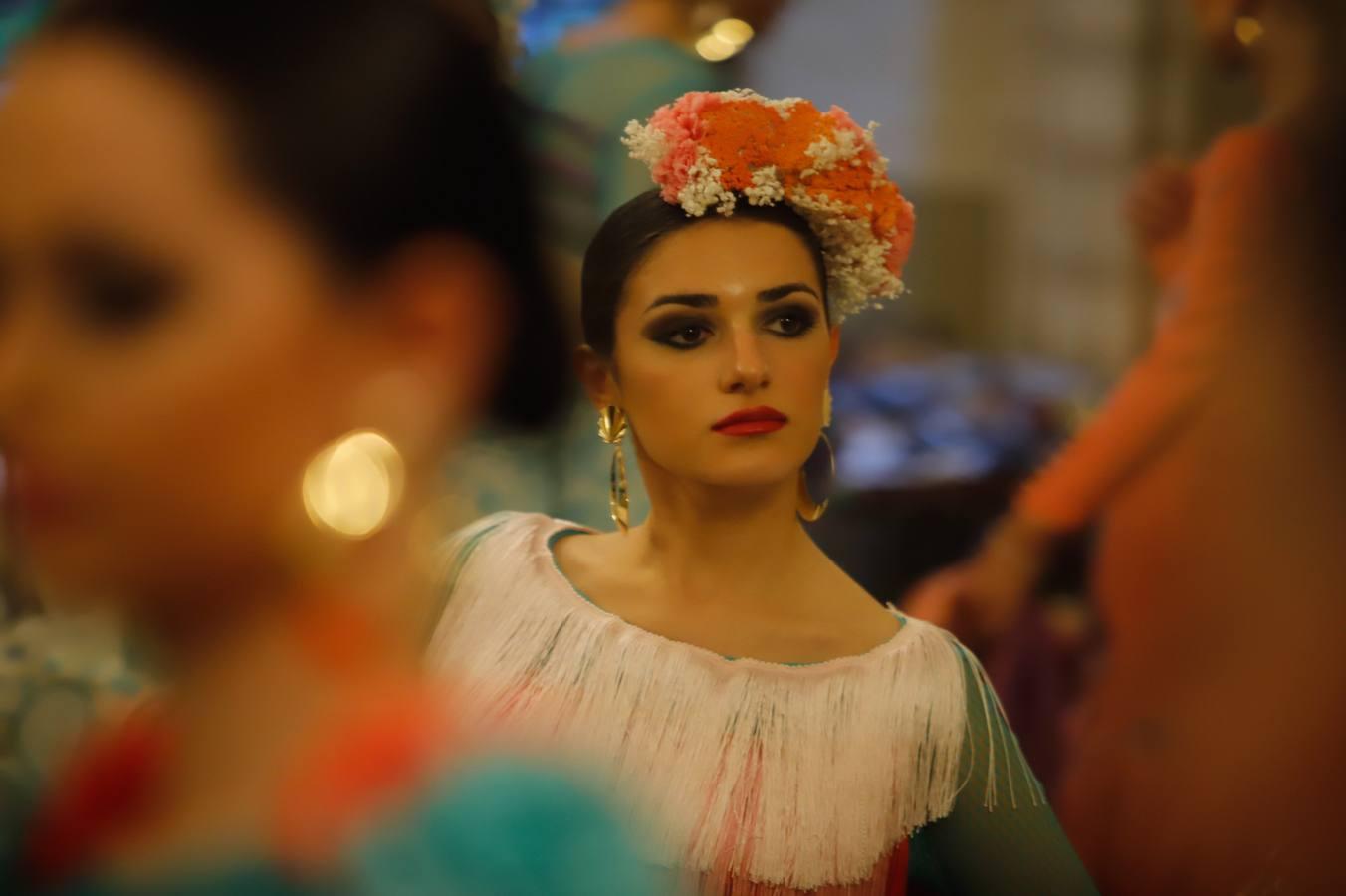 El desfile flamenco de Sara de Benítez en el Círculo de la Amistad, en imágenes