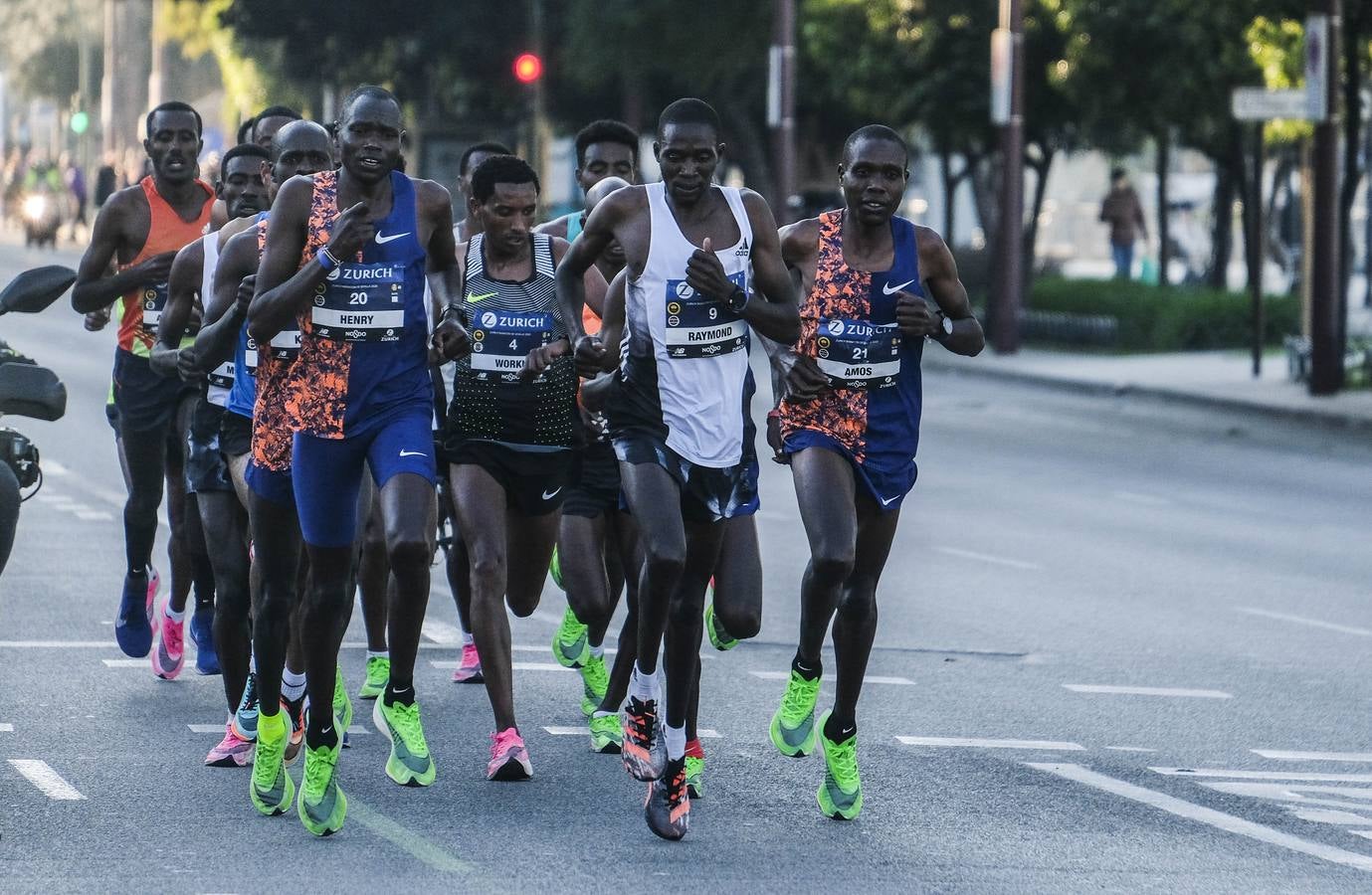 ¿Has corrido el Zurich Maratón Sevilla 2020? ¡Búscate! (VIII)