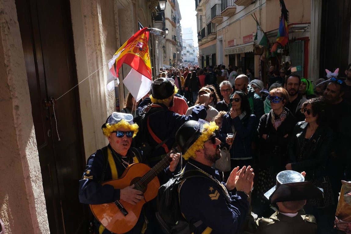 FOTOS: Lleno en Cádiz el Domingo de coros de Carnaval