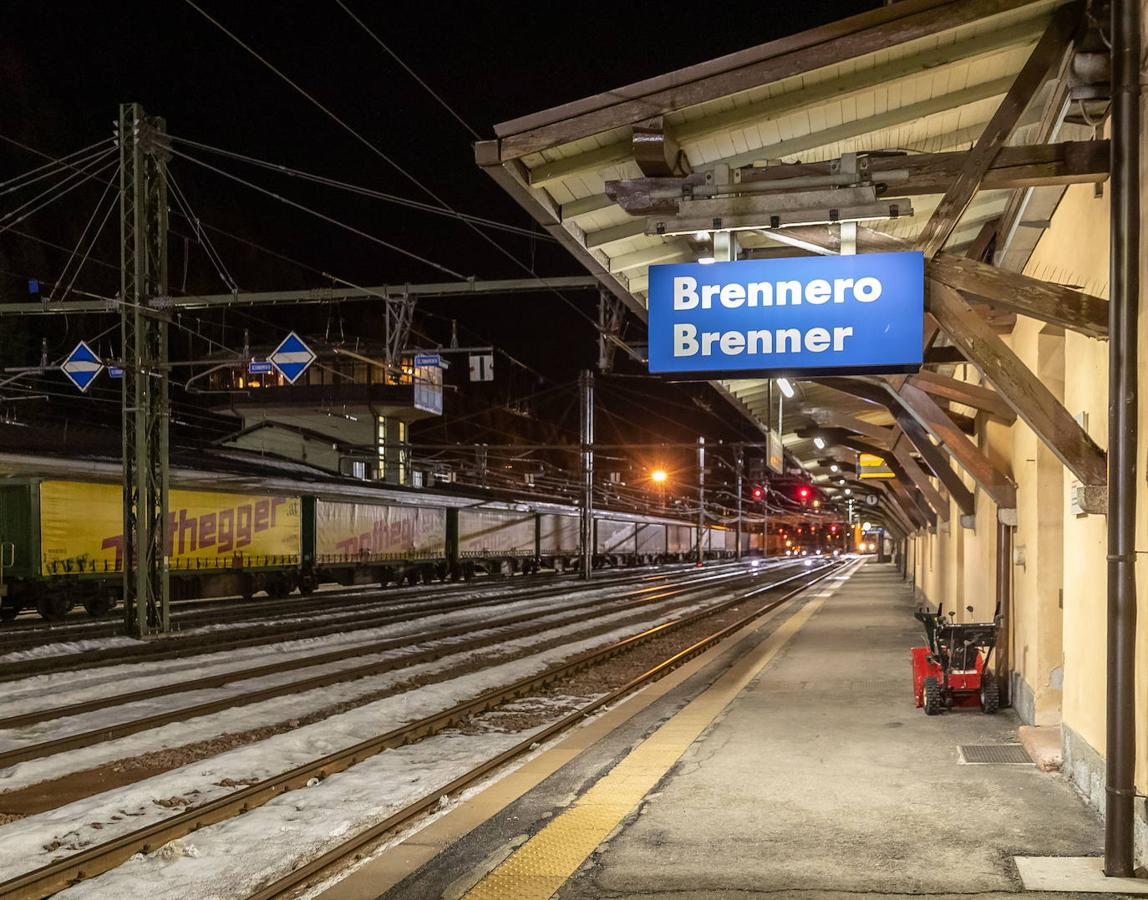 Austria suspendió el tráfico ferroviario con Italia desde las 00.00 de la noche hasta las 3.00 de la madrugada. 