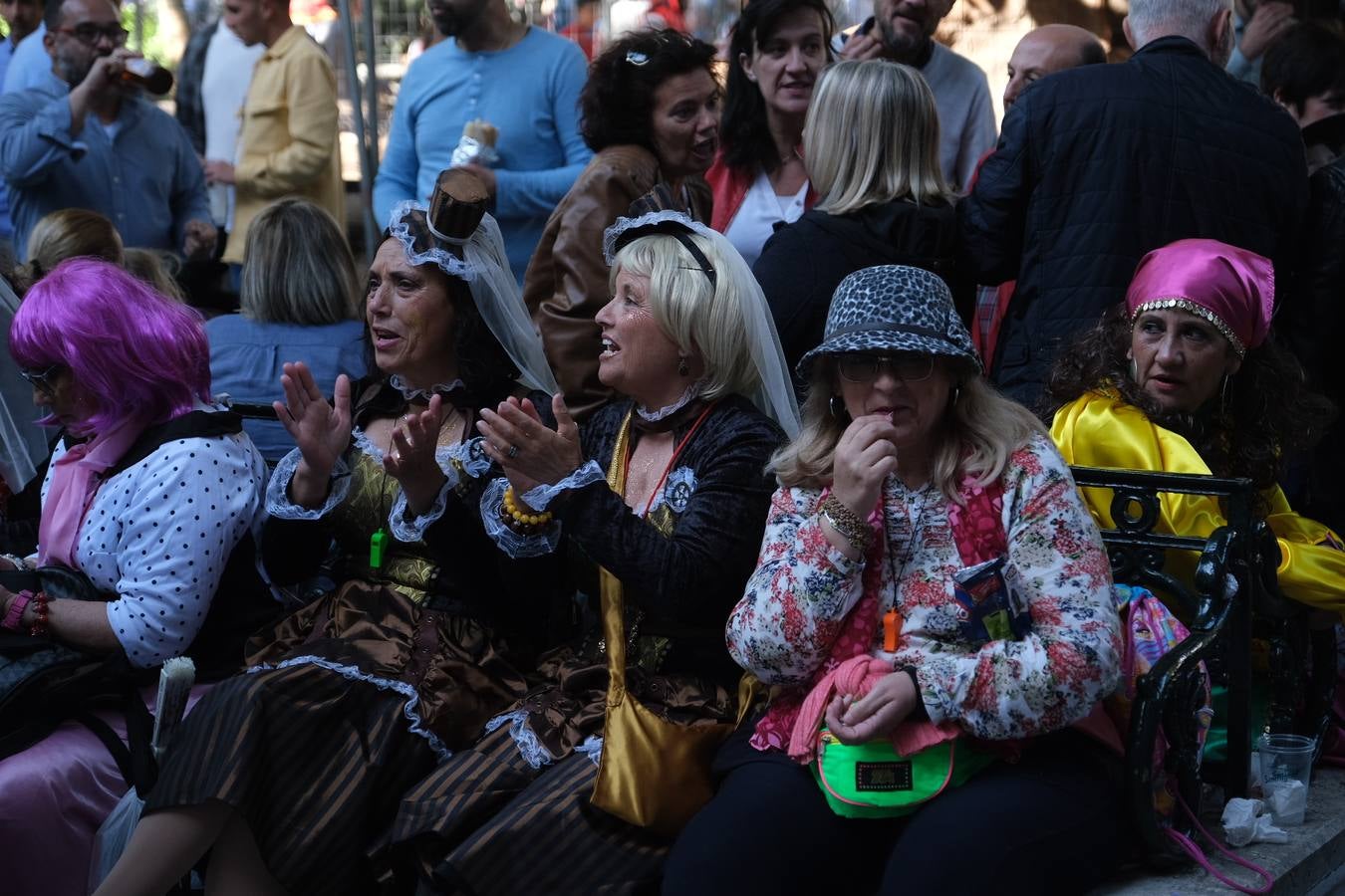 FOTOS: Lunes de coros en el Carnaval de Cádiz 2020