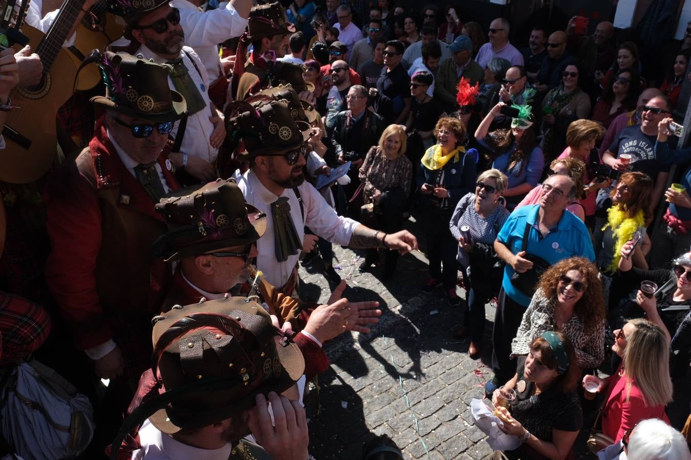 FOTOS: Lunes de coros en el Carnaval de Cádiz 2020